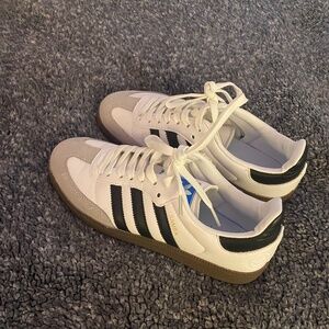 BRAND NEW adidas samba og- women’s size 7